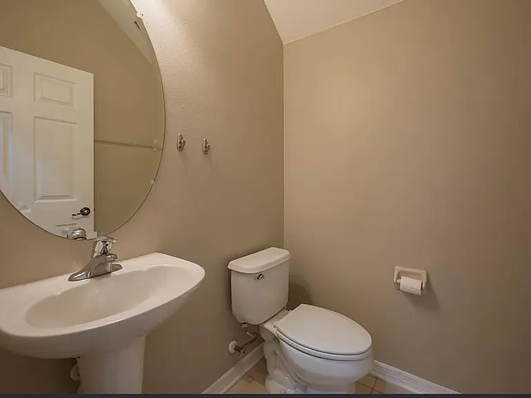 5543 Napa Dr — Photo 11