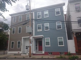 200 W 8th St #3, South Boston, MA 02127