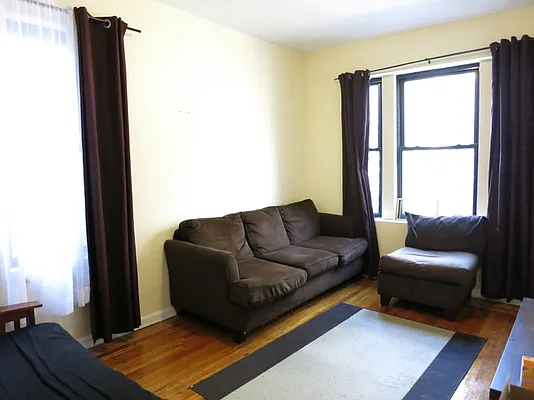 Rented by Bohemia Realty Group | media 30