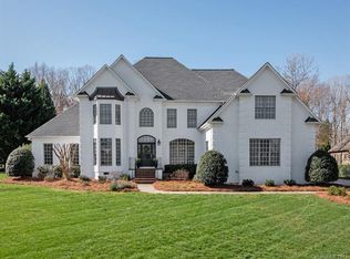 8805 Man Of War Dr, Waxhaw, NC 28173