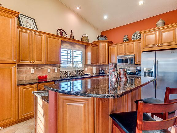 4th image of 14709 W Cheery Lynn Dr
