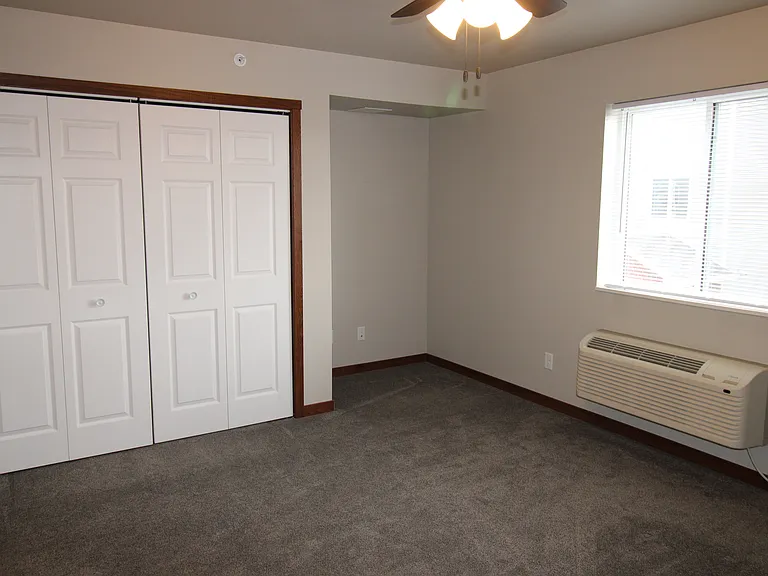 Dreamsville Apartments — Photo 48