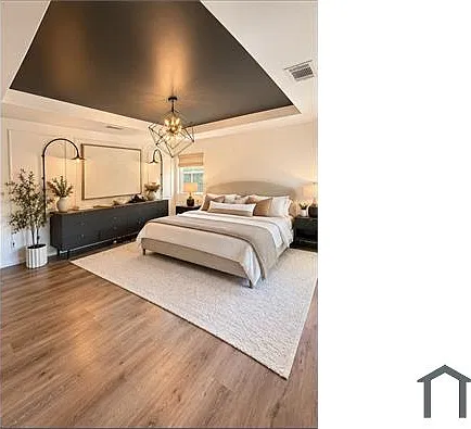 5 bed, 3260 sqft, $5,950 — Photo 2