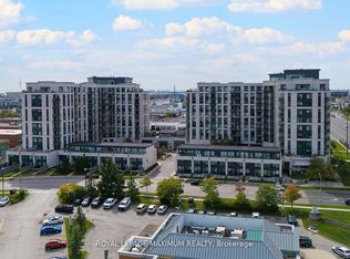 12 Woodstream Blvd #312, Vaughan, ON L4L8C3