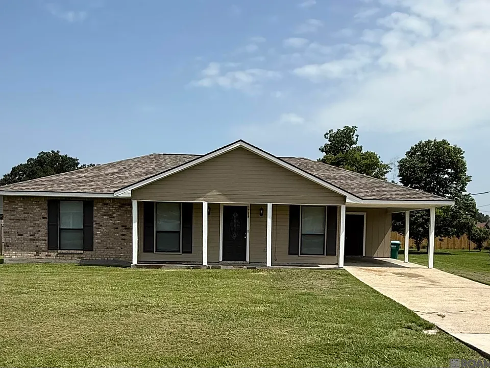 3756 Karen Dr