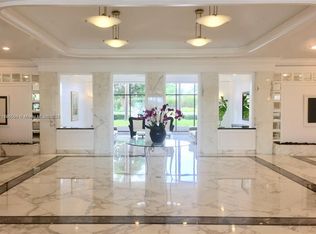 5700 Collins Ave APT 8G, Miami Beach, FL 33140