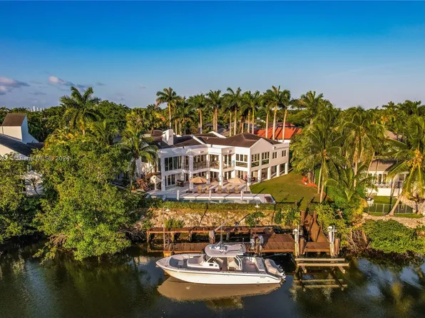 7210 E Lago Dr, Coral Gables, FL 33143