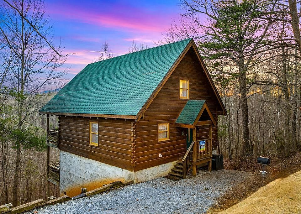 1st image of 445 Judy Top Ln