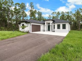 4049 27th Ave NE, Naples, FL 34120