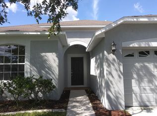 1235 Vinetree Dr, Brandon, FL 33510