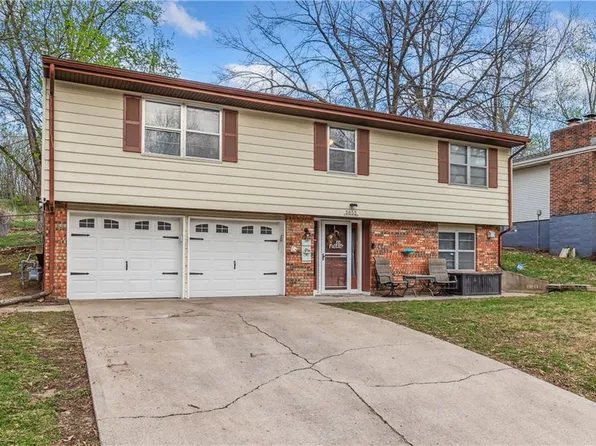 5653 N Tullis Ave, Kansas City, MO 64119