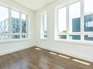 164 Central Ave #1R, Brooklyn, NY 11221