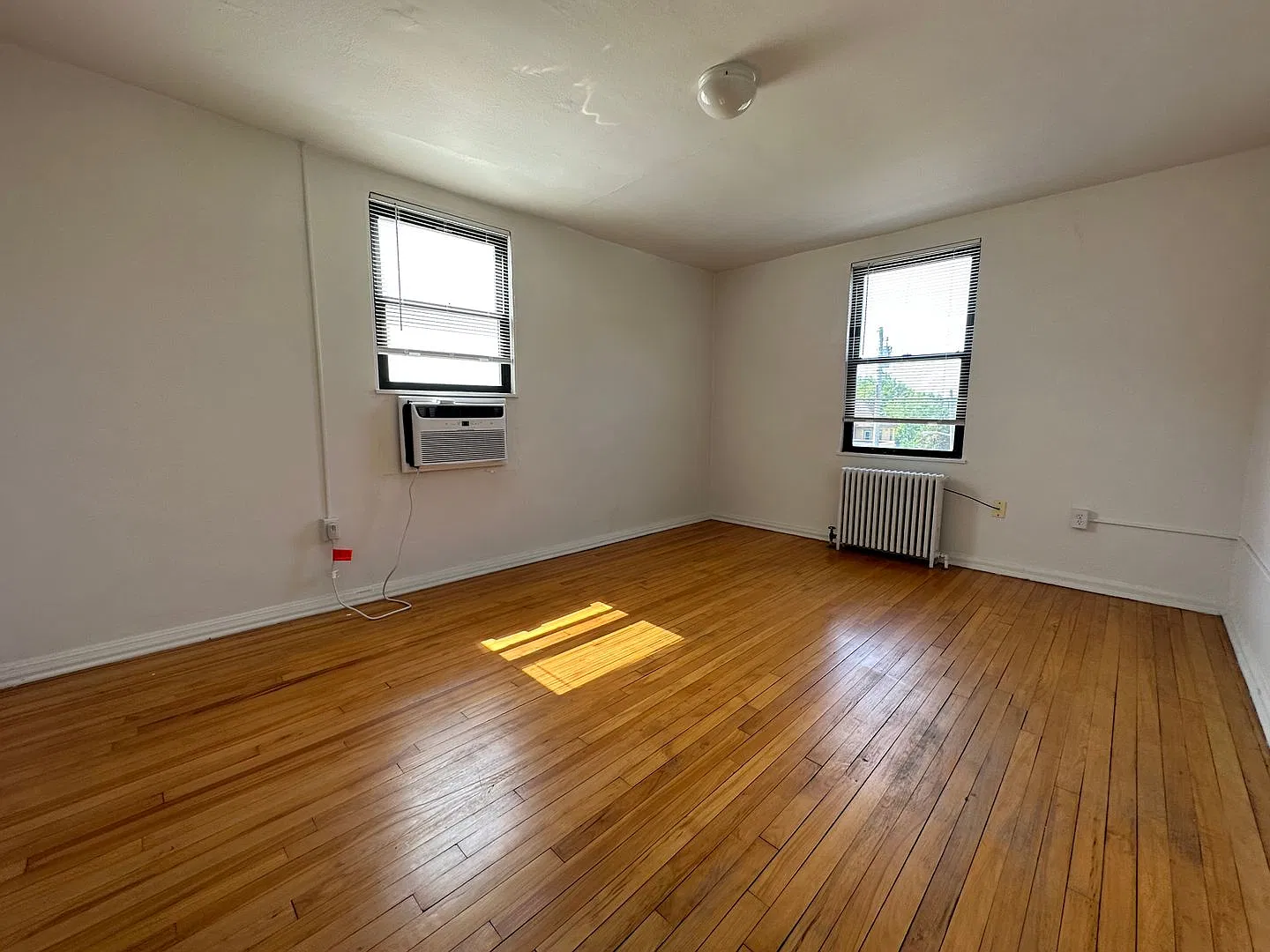 147 S. Negley Avenue — Photo 4