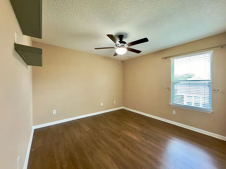 12070 Wynnfield Lakes Cir — Photo 18