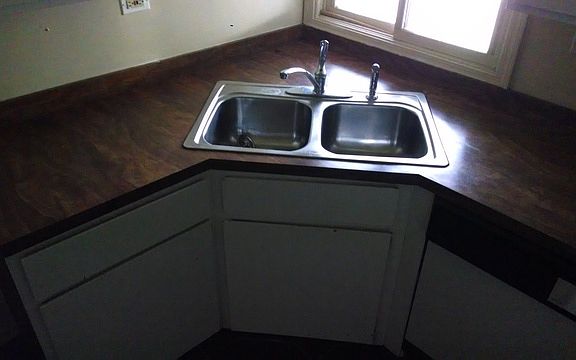 5th image of 19403 Oakwood Ave #19403