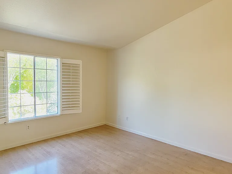 1102 Brooks Range Lndg — Photo 23