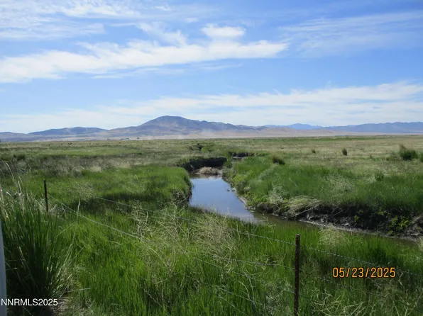 11855 Shelton Ln, Paradise Valley, NV 89426