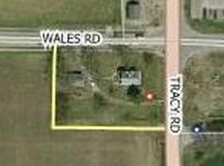 2500 Tracy Rd, Northwood, OH 43619