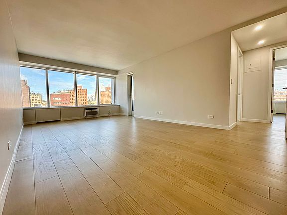 3rd image of 175 W 87th St APT 13G