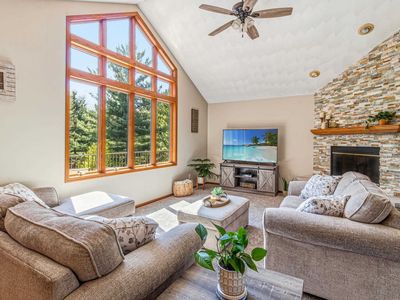 E4564 Sherwood Dr, Spring Green, WI, 53588