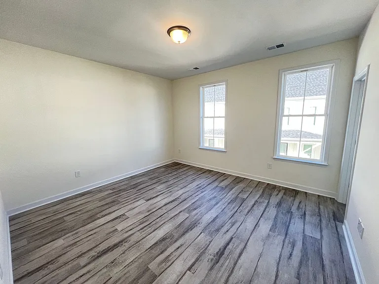 2800 Cook Cir #A — Photo 20