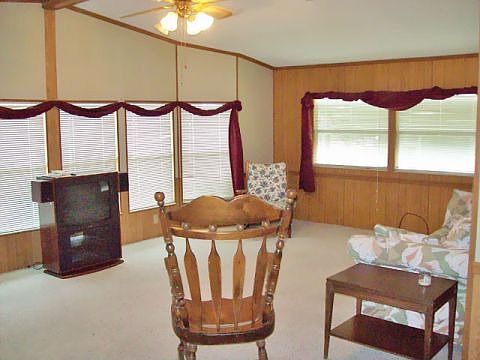 2nd image of 795 Phoenix Ln