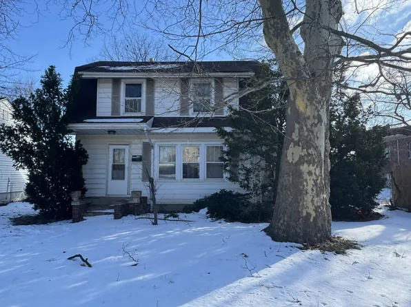 111 N Calumet Ave, Michigan City, IN 46360
