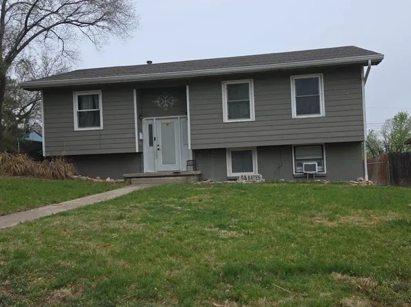 509 E 11th St, Concordia, KS 66901