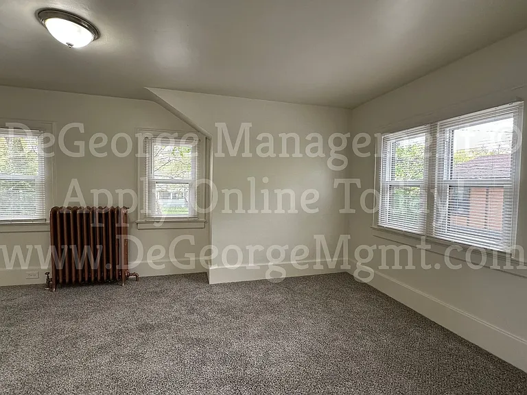 Sterling Square Townhomes — Photo 55