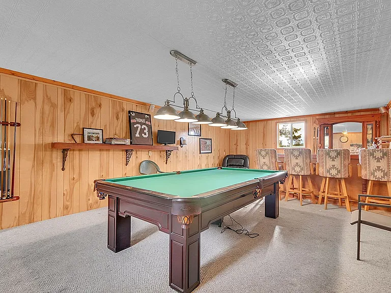 2027 Roland Dr — Photo 24