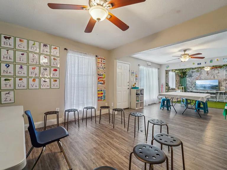 Kids Center