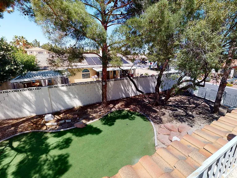 2570 Quail Wood Ct — Photo 34