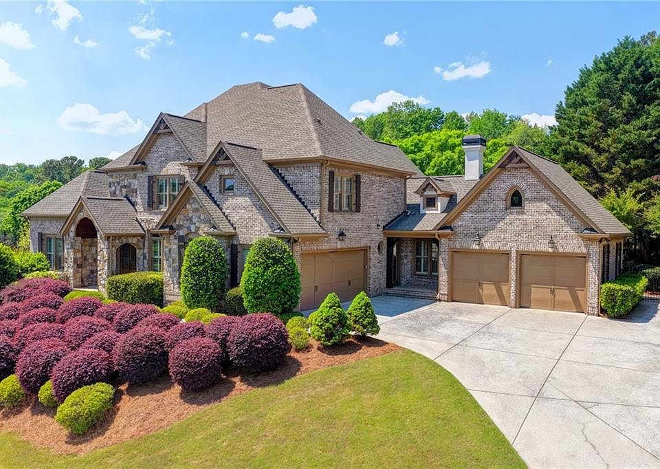 1st image of 4858 Basingstoke Dr