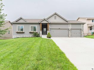 14808 S 22nd St, Bellevue, NE 68123