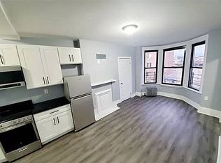 258 49th St #3F, Brooklyn, NY 11220
