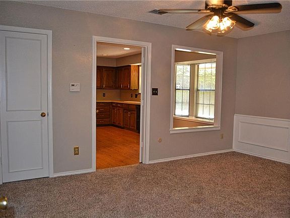 2nd image of 4303 Waycross Dr