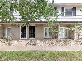 1406 Summit St APT B, College Station, TX 77845