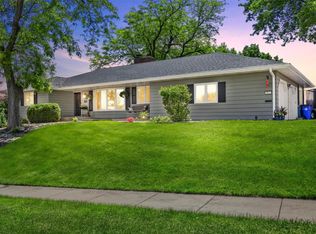 3841 Lost Valley Rd SE, Cedar Rapids, IA 52403