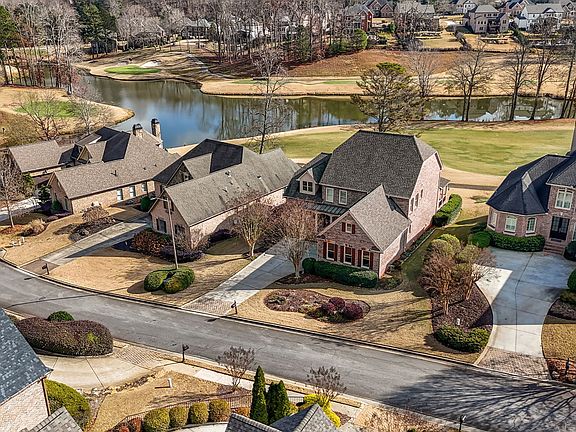 4th image of 105 Ridgemoor Trce