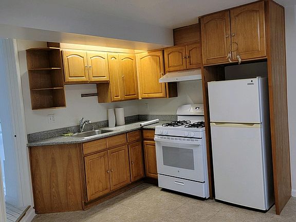 2nd image of 615 20th Ave #A