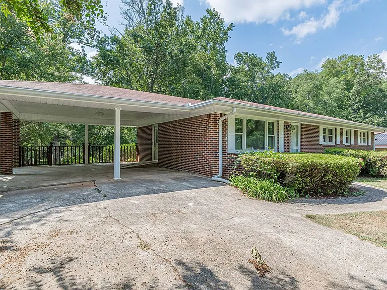 3920 Cliftondale Pl — Photo 35
