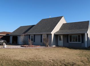 1005 Ivanhoe Ln, Dyer, IN 46311