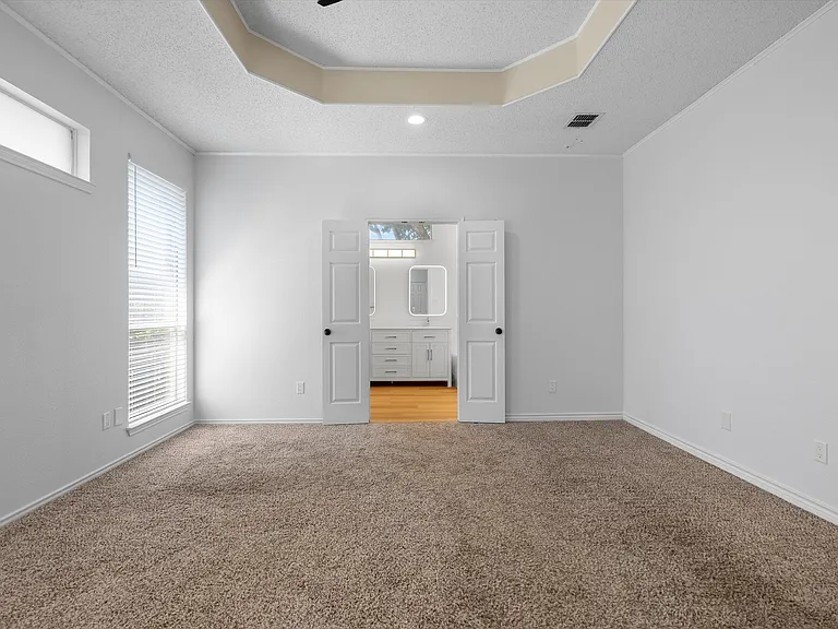 1324 Winnipeg Dr — Photo 16