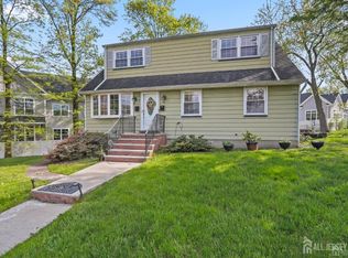 262 Wall St, Metuchen, NJ 08840
