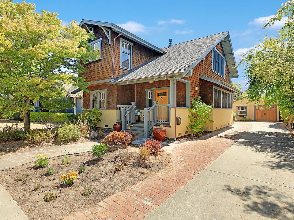 1st image of 318 Pacheco Ave