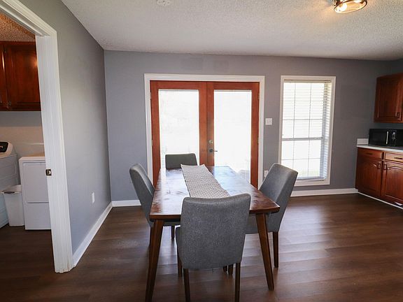 5th image of 602 Oakland Dr