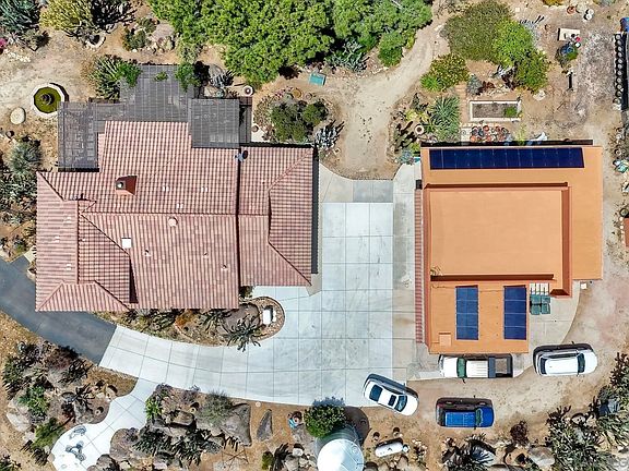 3rd image of 23002 Arjo Ln
