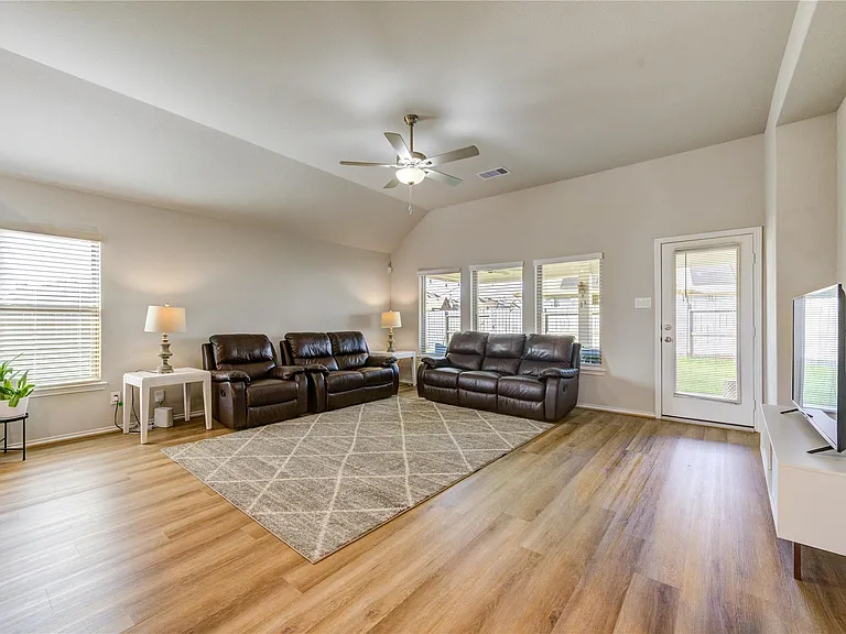 31416 Cedar Elm Trl — Photo 10