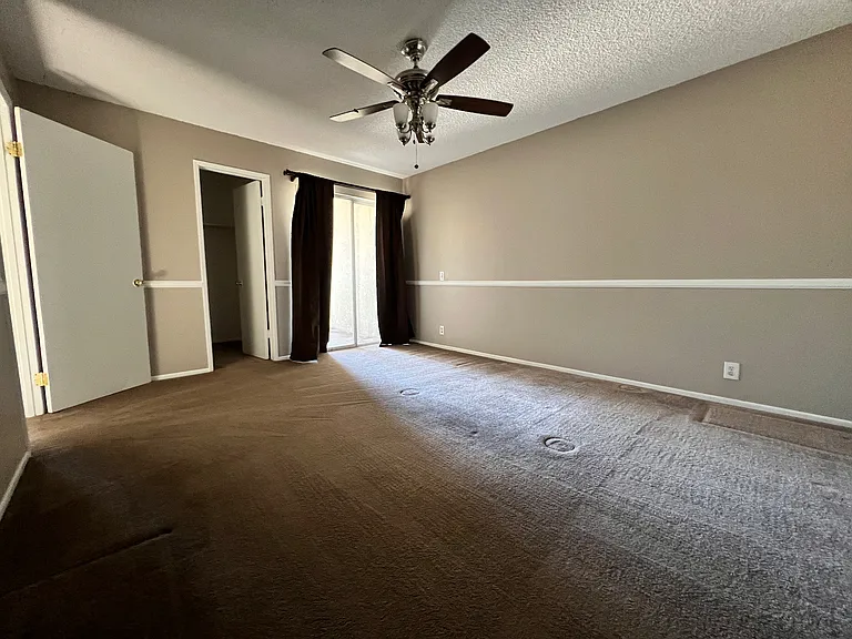601 E Ridgecrest Blvd #D — Photo 13