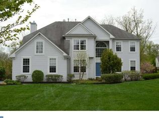 602 Greenbriar Ct, Chalfont, PA 18914